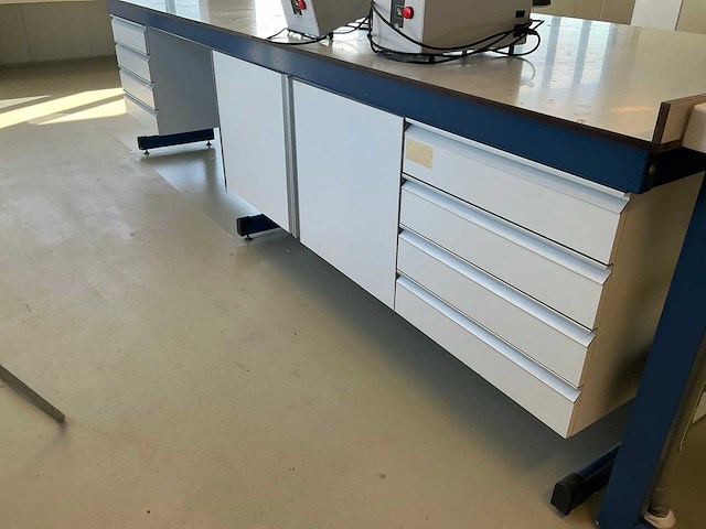 Laboratorium werkopstelling - afbeelding 5 van  7