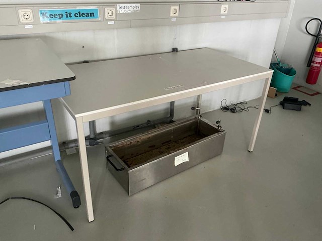 Laboratorium werkstation - afbeelding 5 van  7