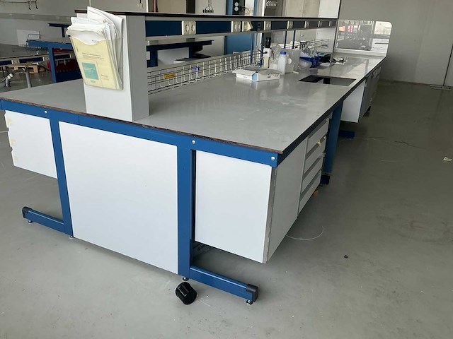 Laboratorium werkstation - afbeelding 3 van  6
