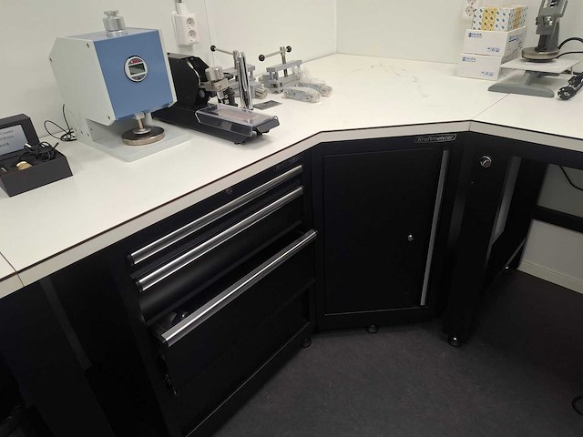 Laboratorium werktafel - afbeelding 3 van  6