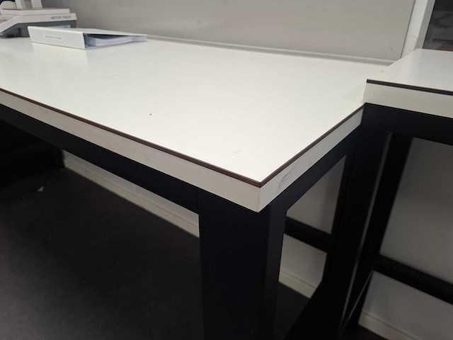Laboratorium werktafel - afbeelding 3 van  5