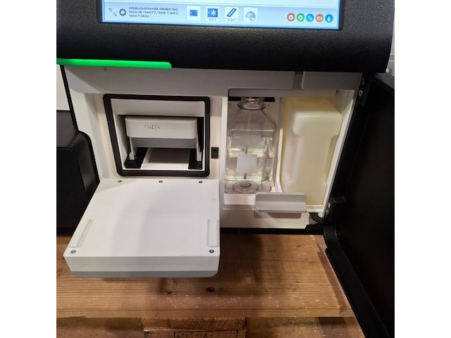 Laboratoriumapparaat, illumina, miseq - afbeelding 2 van  11