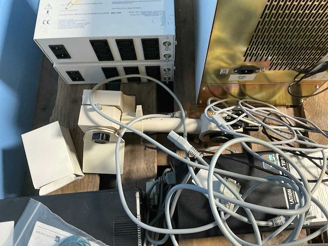 Laboratoriumapparatuur (10x) - afbeelding 3 van  6