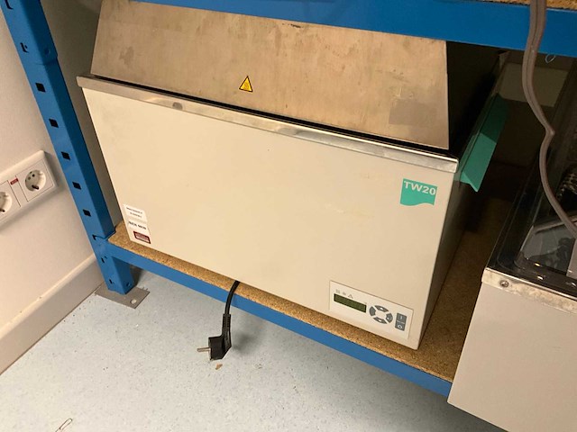 Laboratoriumapparatuur (10x) - afbeelding 2 van  11