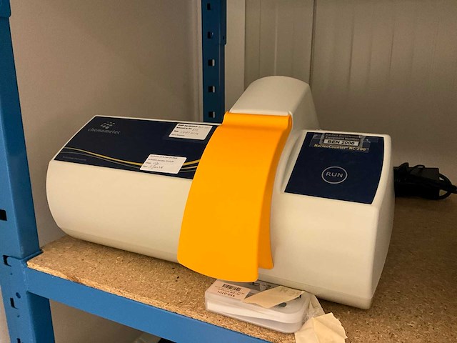 Laboratoriumapparatuur (10x) - afbeelding 6 van  11