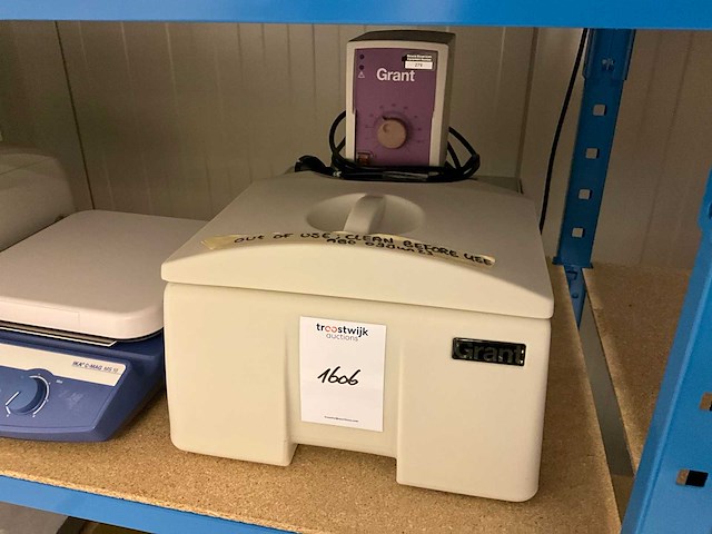 Laboratoriumapparatuur (10x) - afbeelding 9 van  11
