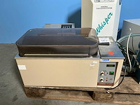 Laboratoriumapparatuur (5x) - afbeelding 3 van  6