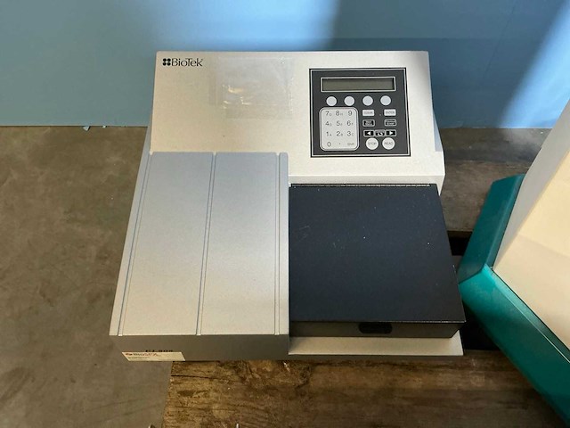 Laboratoriumapparatuur (5x) - afbeelding 5 van  6