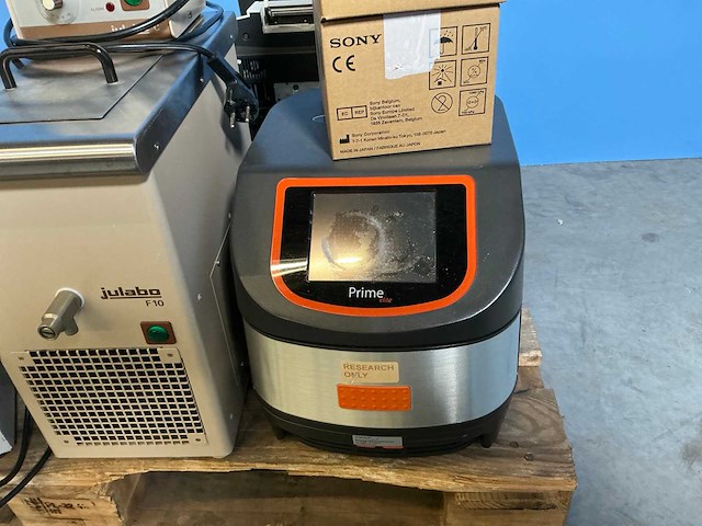 Laboratoriumapparatuur (7x) - afbeelding 10 van  11