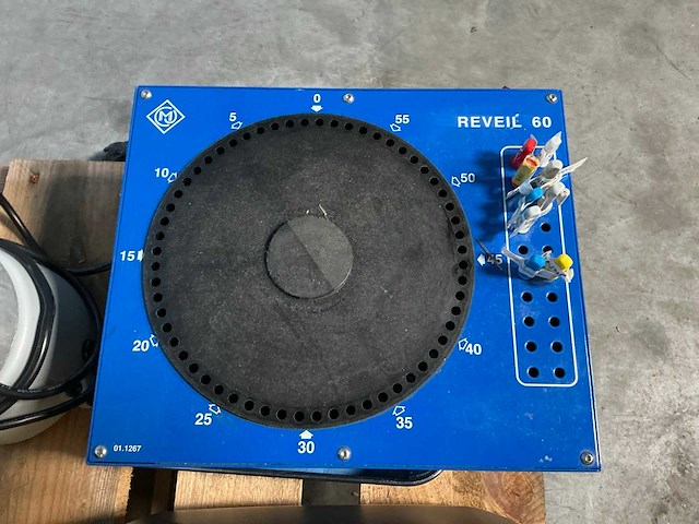 Laboratoriumapparatuur (9x) - afbeelding 3 van  10