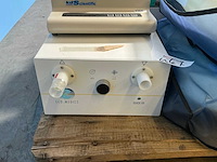 Laboratoriumapparatuur (9x) - afbeelding 5 van  10