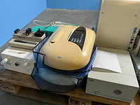 Laboratoriumapparatuur (9x) - afbeelding 8 van  10