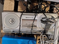 Laboratoriumapparatuur en diversen - afbeelding 4 van  13