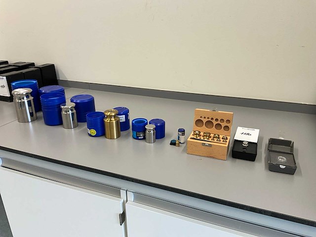 Laboratoriumkalibratiegewichten - afbeelding 1 van  6
