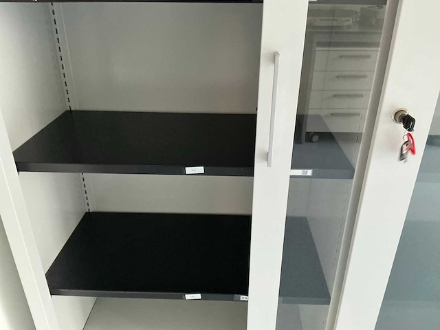 Laboratoriumkast - afbeelding 2 van  2