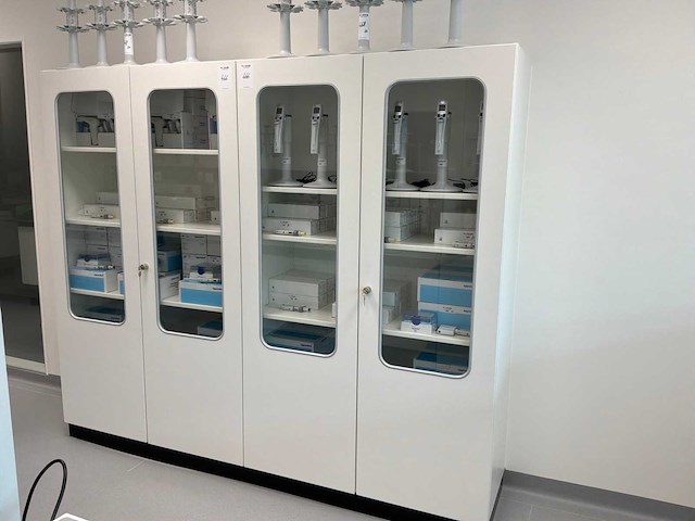 Laboratoriumkasten (2x) - afbeelding 1 van  6