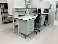 Laboratoriummeubilair - afbeelding 1 van  6