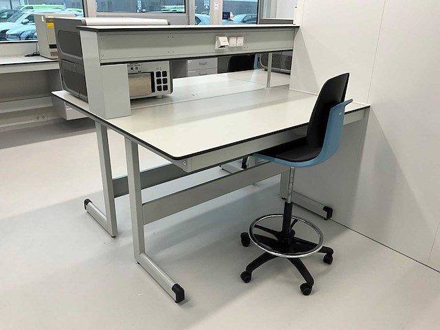 Laboratoriummeubilair - afbeelding 5 van  6