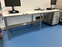 Laboratoriummeubilair - afbeelding 1 van  2