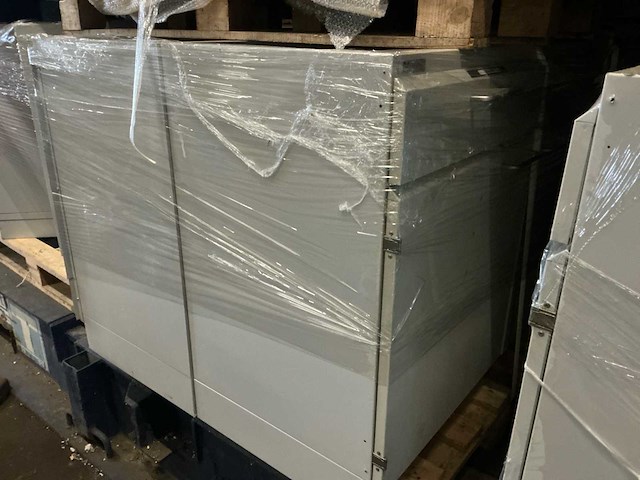 Laboratoriummeubilair - afbeelding 6 van  9