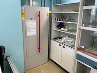 Laboratoriummeubilair - afbeelding 9 van  10