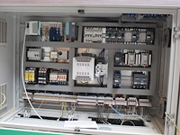 Laboratoriumpers imal pl100 met huidig persoppervlak 600 x 600 mm. bouwjaar 2020. persdruk max. 250 bar. 26... - afbeelding 7 van  9