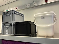 Laboratoriumrek met inhoud - afbeelding 8 van  10