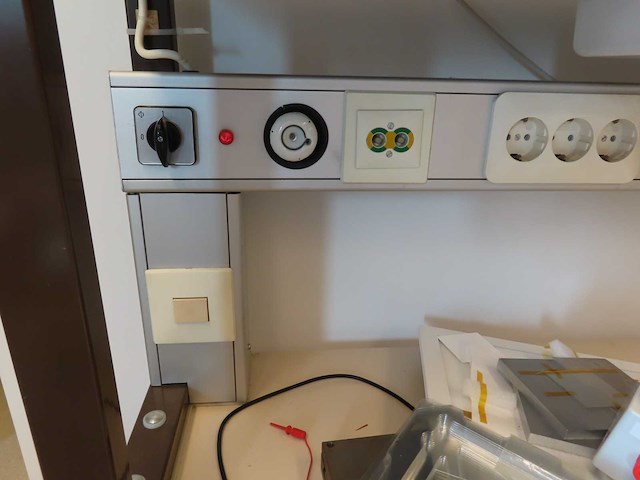 Laboratoriumtafel (4x) - afbeelding 5 van  7