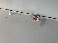 Laboratoriumtafel en spoeltafel - afbeelding 7 van  7