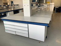 Laboratoriumtafel - afbeelding 3 van  4