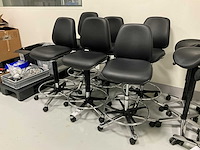 Laboratoriumvoorzitter (6x) - afbeelding 1 van  5