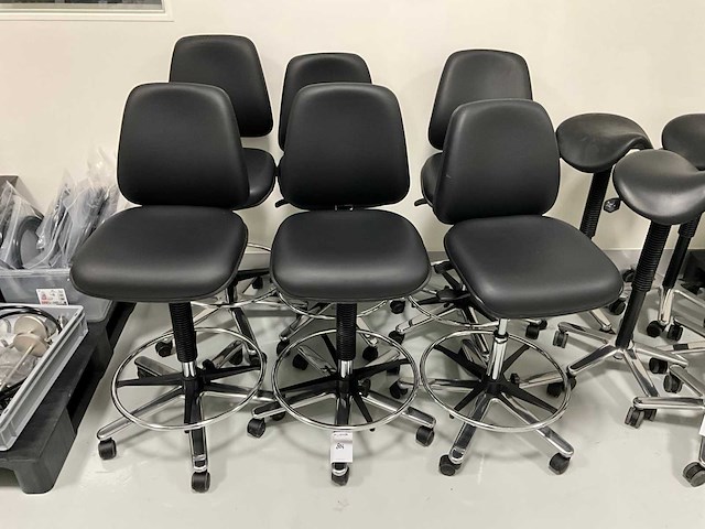 Laboratoriumvoorzitter (6x) - afbeelding 3 van  5