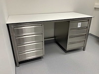 Laboratoriumwerkbank - afbeelding 1 van  2