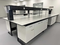 Laboratoriumwerkbank - afbeelding 1 van  2