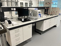Laboratoriumwerkbank - afbeelding 1 van  2