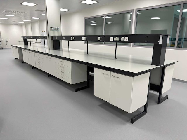 Laboratoriumwerkbank - afbeelding 2 van  6