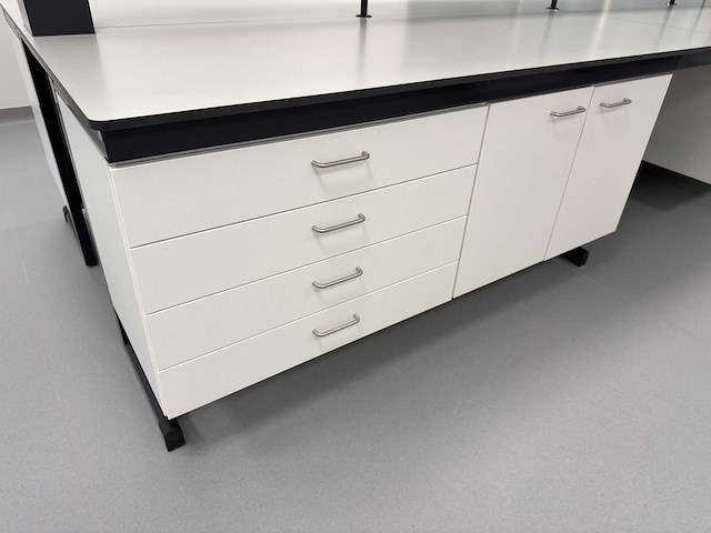Laboratoriumwerkbank - afbeelding 6 van  6