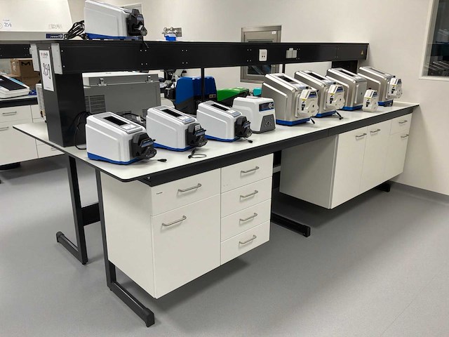 Laboratoriumwerkbank - afbeelding 1 van  5