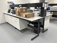 Laboratoriumwerkbank - afbeelding 1 van  5