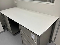 Laboratoriumwerkbank - afbeelding 2 van  3