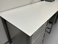 Laboratoriumwerkbank - afbeelding 1 van  3