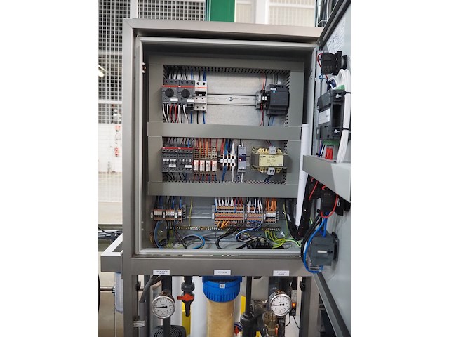 Labron waterbehandeling b.v. - afbeelding 14 van  16