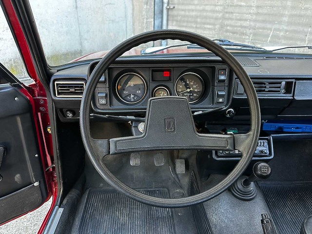 Lada 2105 69pk 1989 - afbeelding 10 van  44