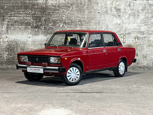 Lada 2105 69pk 1989 - afbeelding 1 van  44