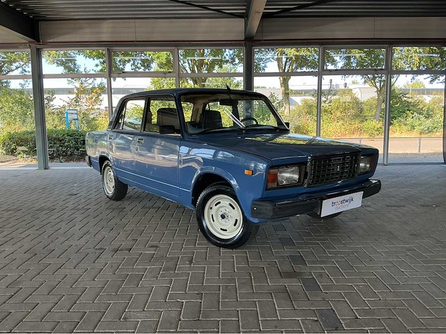 Lada 2107 1.5 benzine auto marge auto - afbeelding 23 van  29