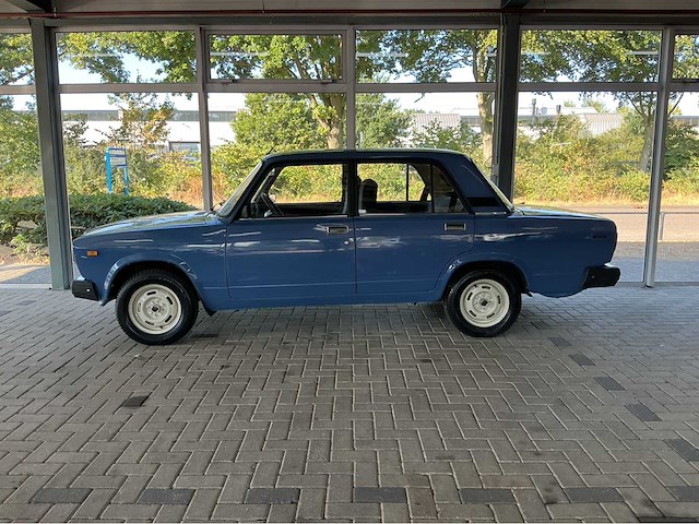 Lada 2107 1.5 benzine auto marge auto - afbeelding 25 van  29