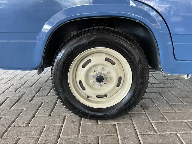 Lada 2107 1.5 benzine auto marge auto - afbeelding 26 van  29