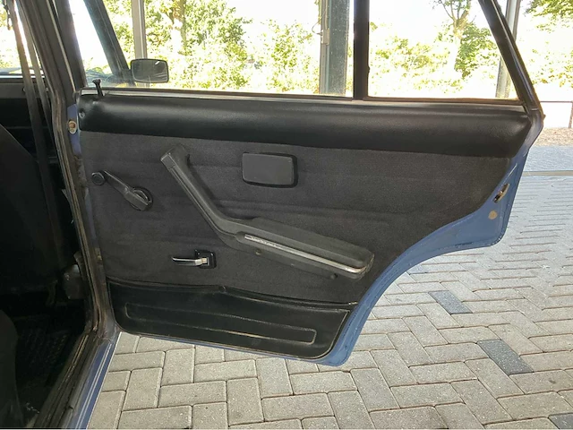 Lada 2107 1.5 benzine auto marge auto - afbeelding 19 van  29