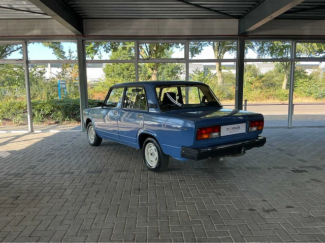Lada 2107 1.5 benzine auto marge auto - afbeelding 29 van  29