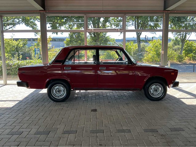 Lada/vaz 2105. 1.3 motor benzine marge auto 1989 - afbeelding 3 van  28